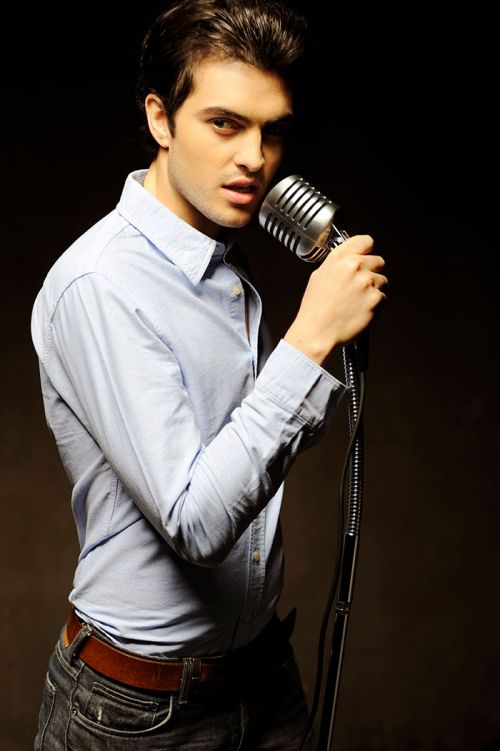 Close up man microphone